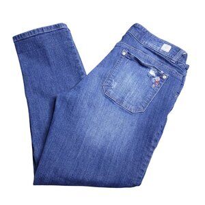 Democracy Girlfriend Fit  Jeans 12 Mid Rise Medium Wash Distressed Embroidered